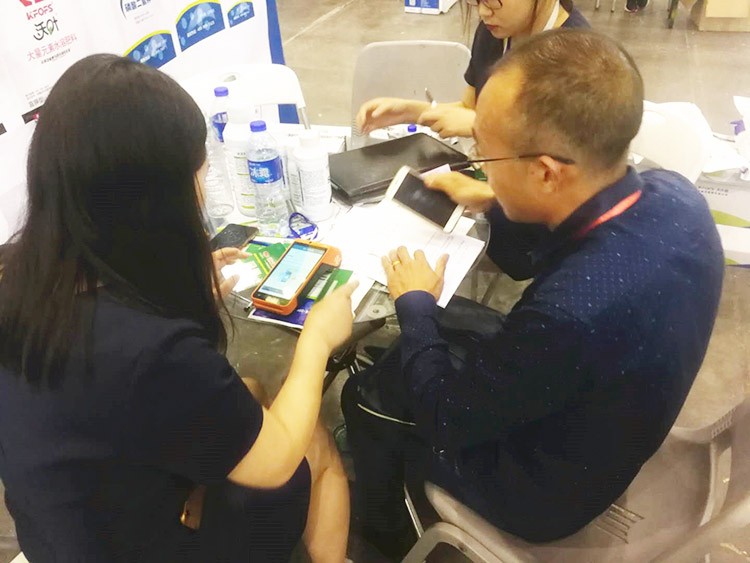 四川成都中國西部創(chuàng)新農(nóng)業(yè)博覽會&mdash;夫沃施用實力征服市場！